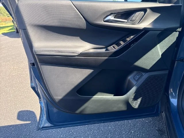 2026 Chevrolet Equinox LT - Photo 10
