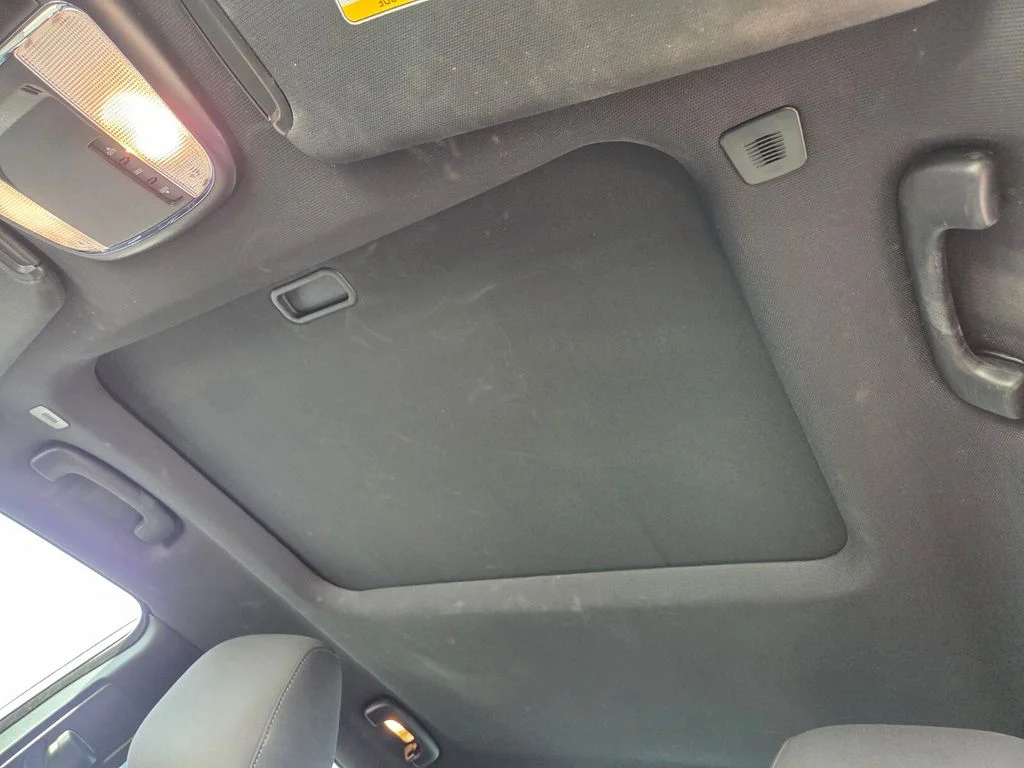 Used 2023 Silver Dodge SXT image 14