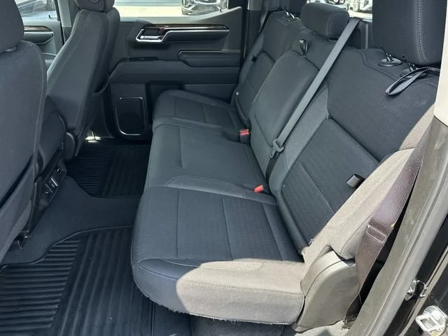 Used 2024 Onyx Black GMC Elevation image 58