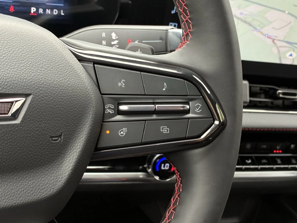 2027 Chevrolet Equinox RS - Photo 24