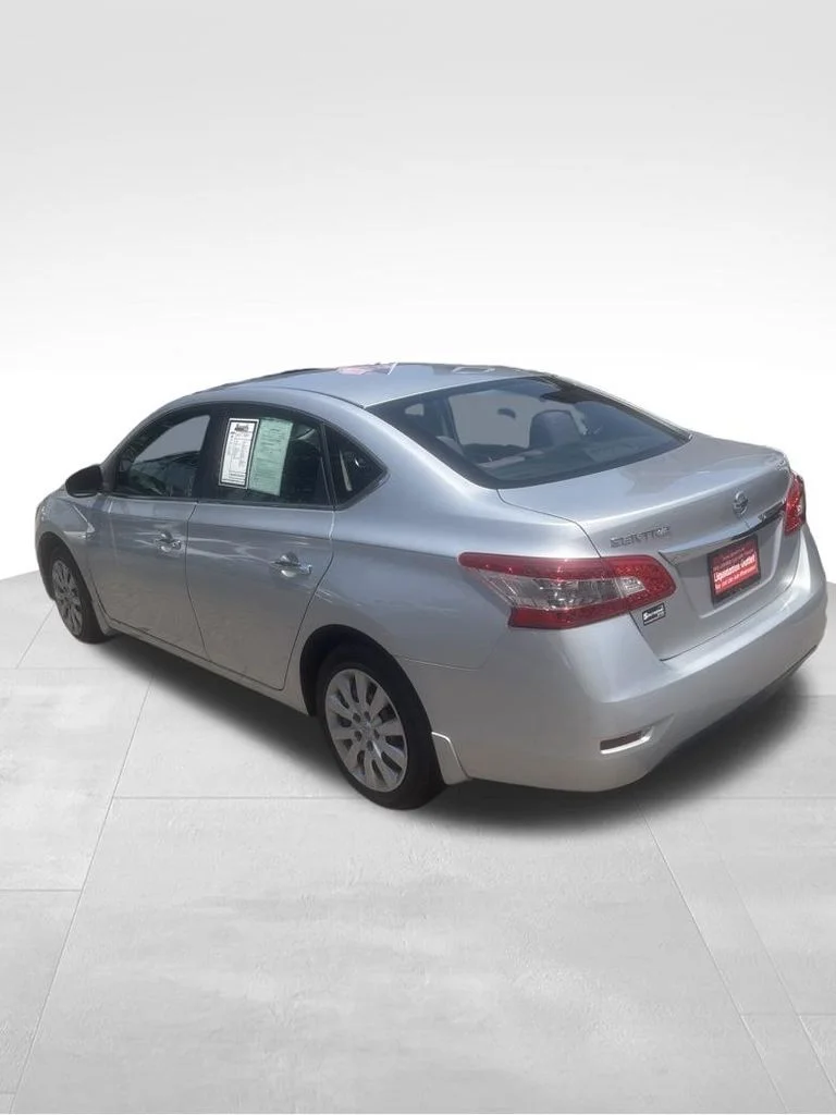 Used 2015 Silver Nissan S image 18