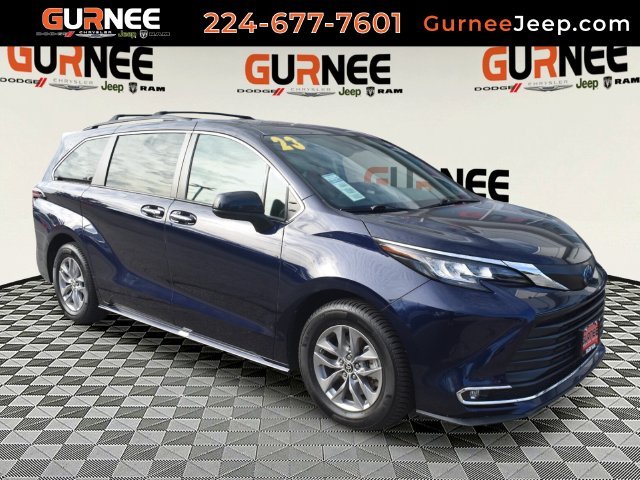 2023 Toyota Sienna XLE