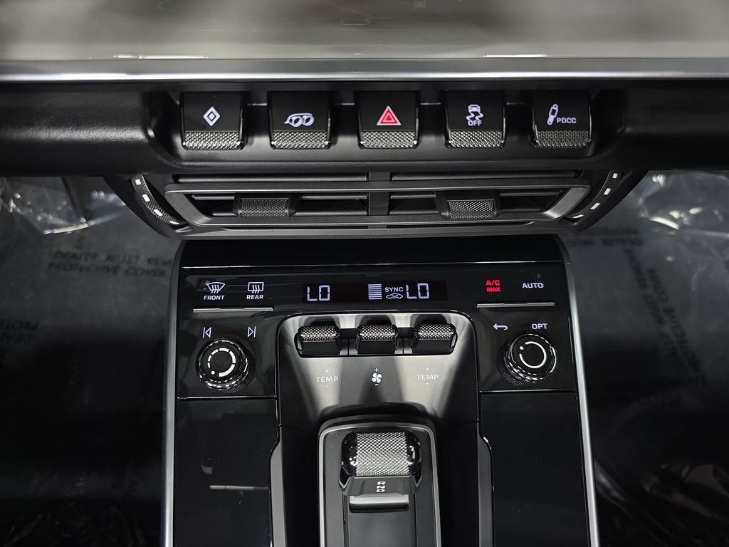 Used 2024  Porsche Carrera S image 19