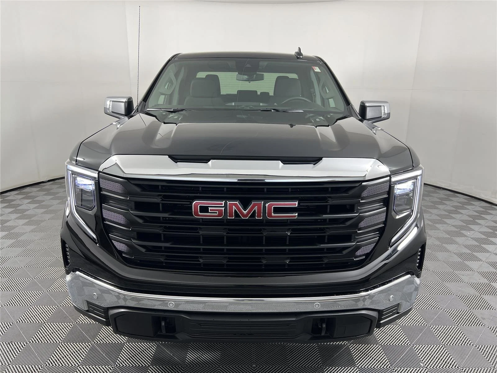 New 2026 Onyx Black GMC Pro image 2
