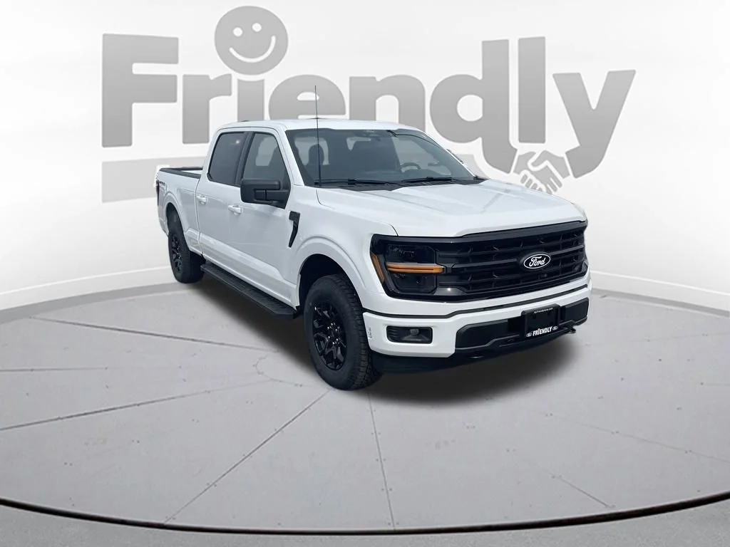 New 2026 Oxford White Ford XLT image 3