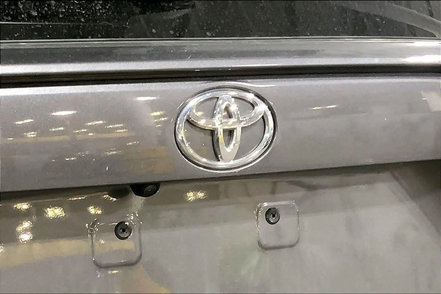 Used 2024 Magnetic Gray Metallic Toyota XLE image 31