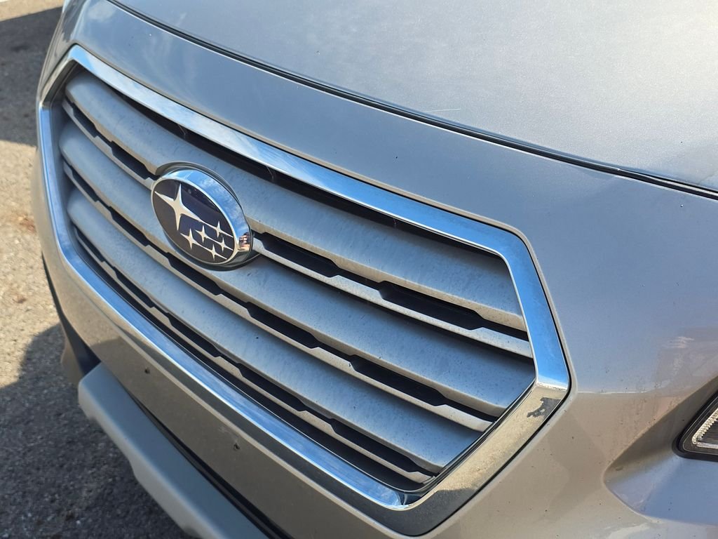 Used 2015 Gray Subaru 2.5i image 13