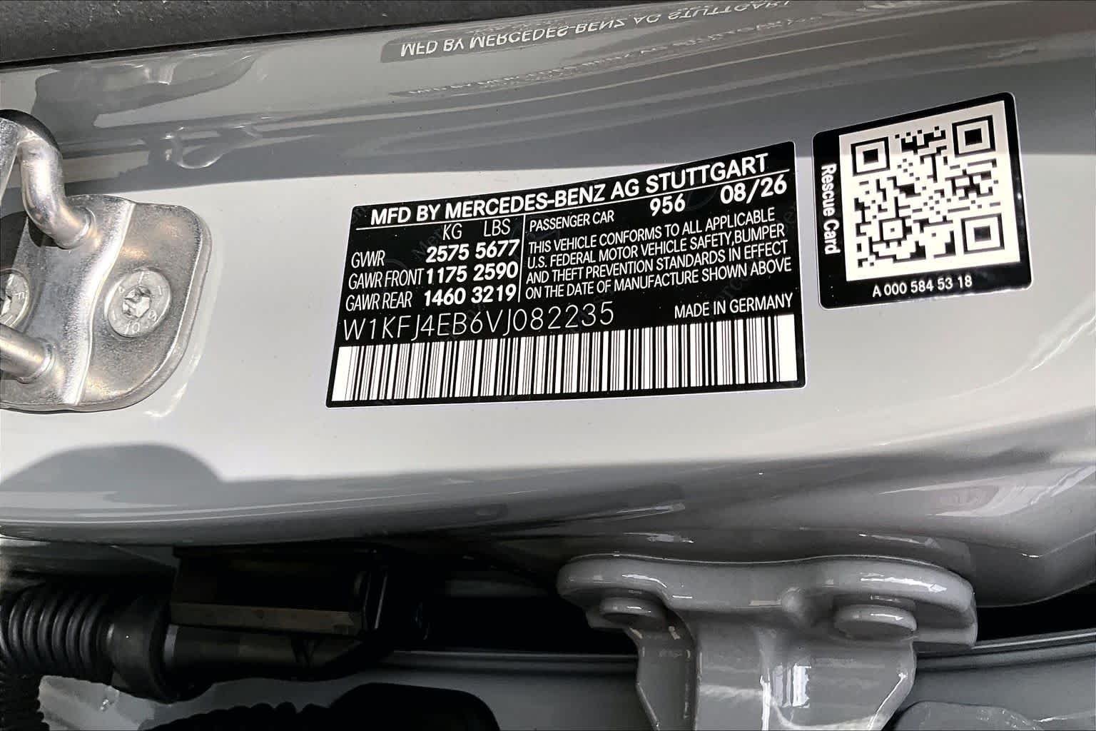 New 2027 MANUFAKTUR Alpine Grey Mercedes-Benz CLA 350 image 12