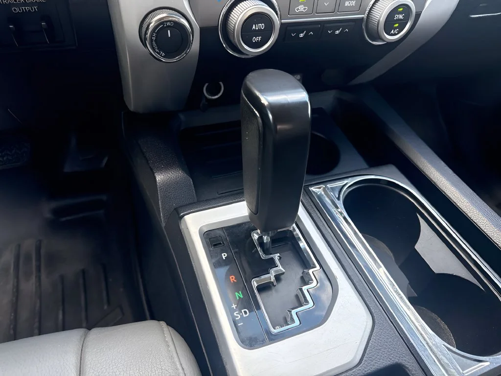 Used 2017 Silver Toyota Limited image 13