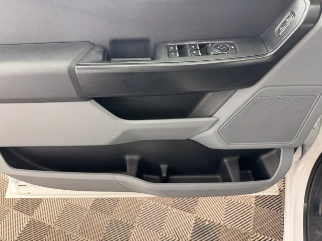 Used 2021 White Ford XL image 19