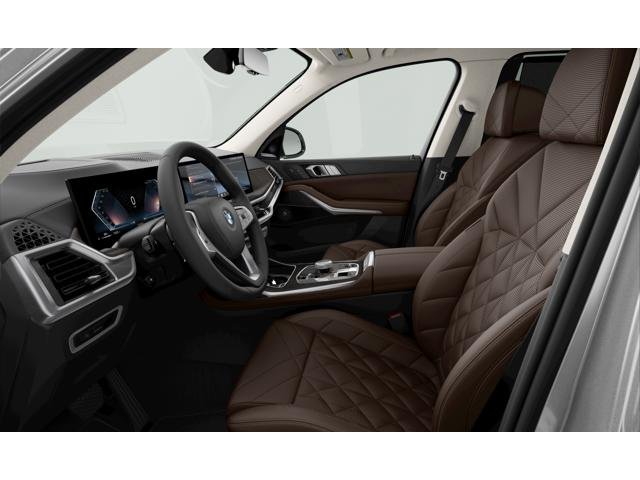 New 2027 Mineral White Metallic BMW  image 6