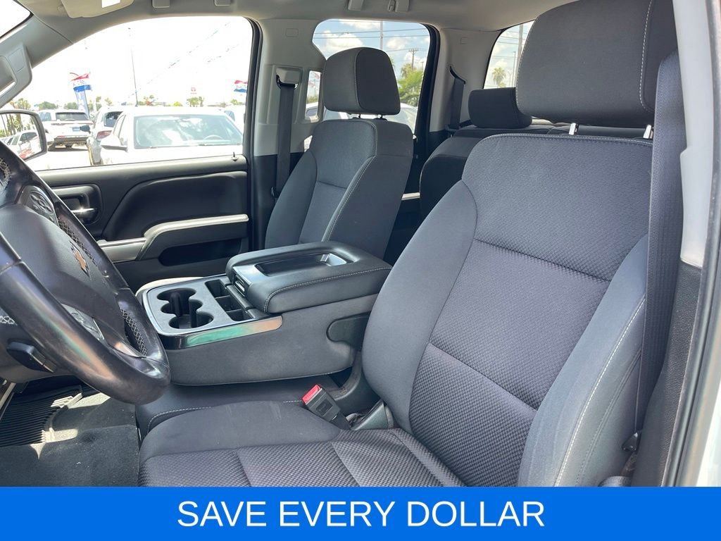 Used 2019 White Chevrolet LT image 12