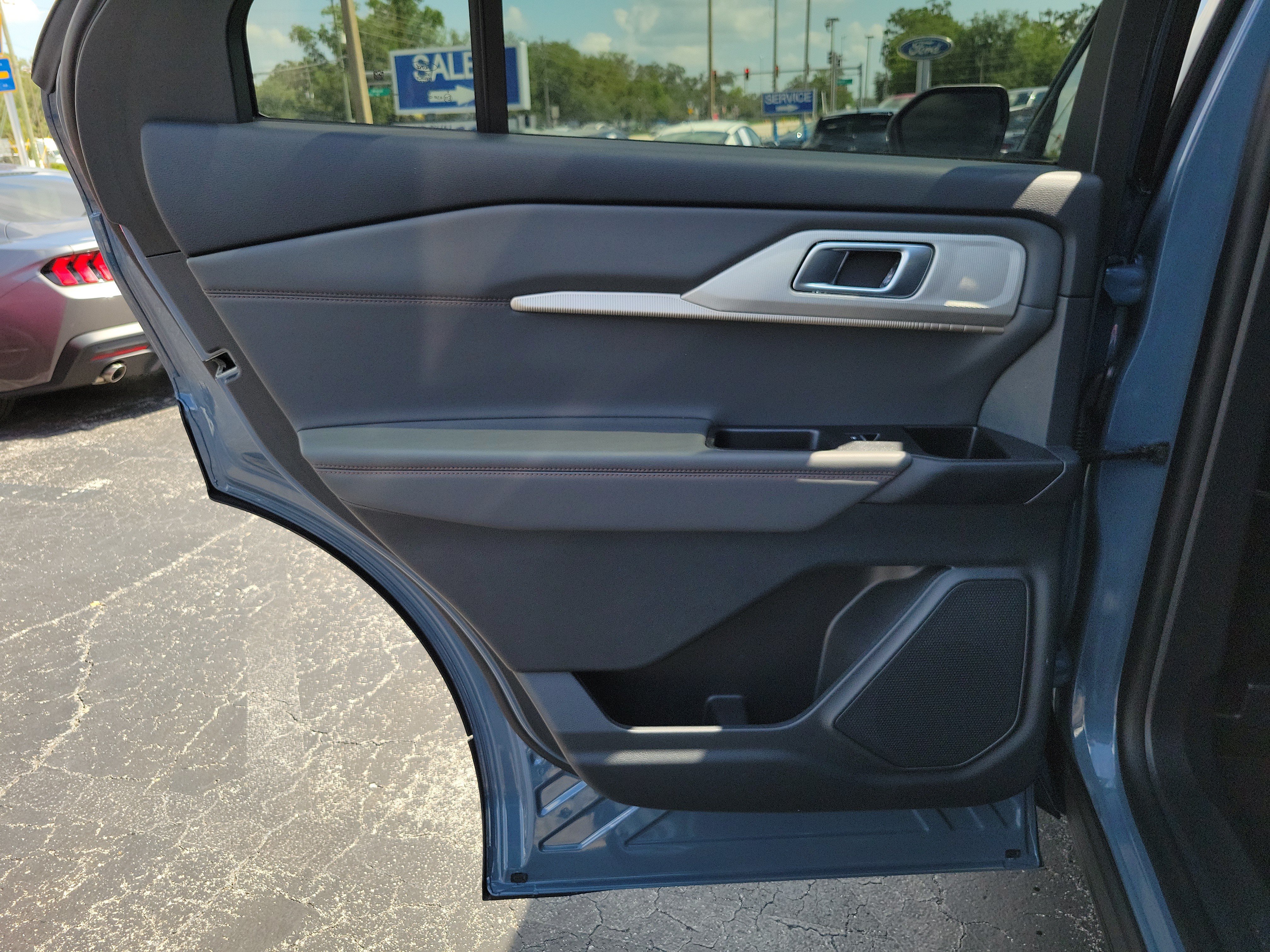 Used 2026 Vapor Blue Metallic Ford Active image 22