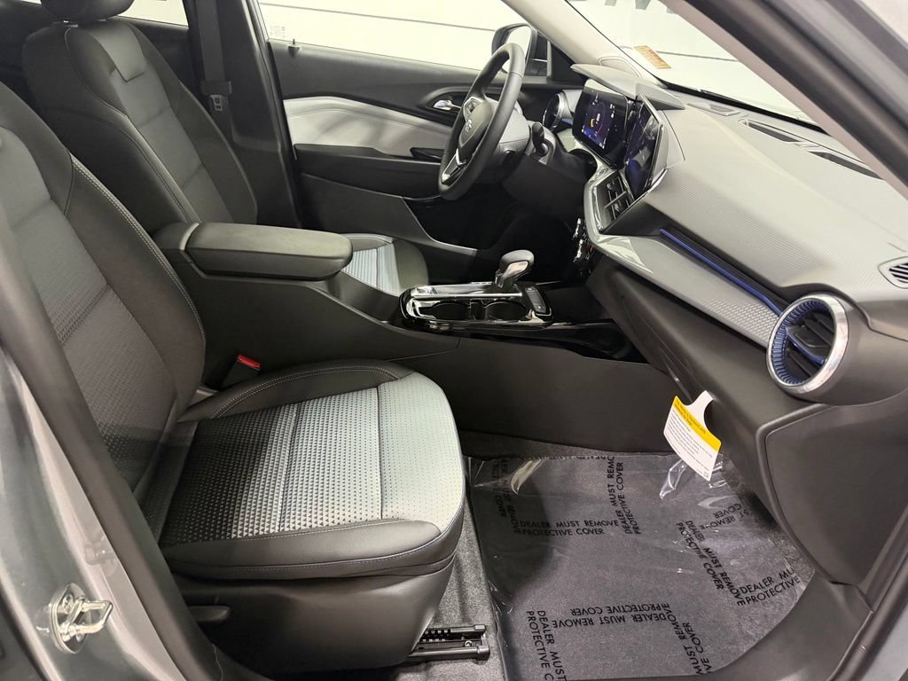 New 2026 Sterling Gray Metallic Chevrolet LT image 29