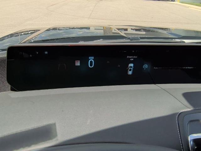 New 2026 Agate Black Metallic Ford Platinum® image 75