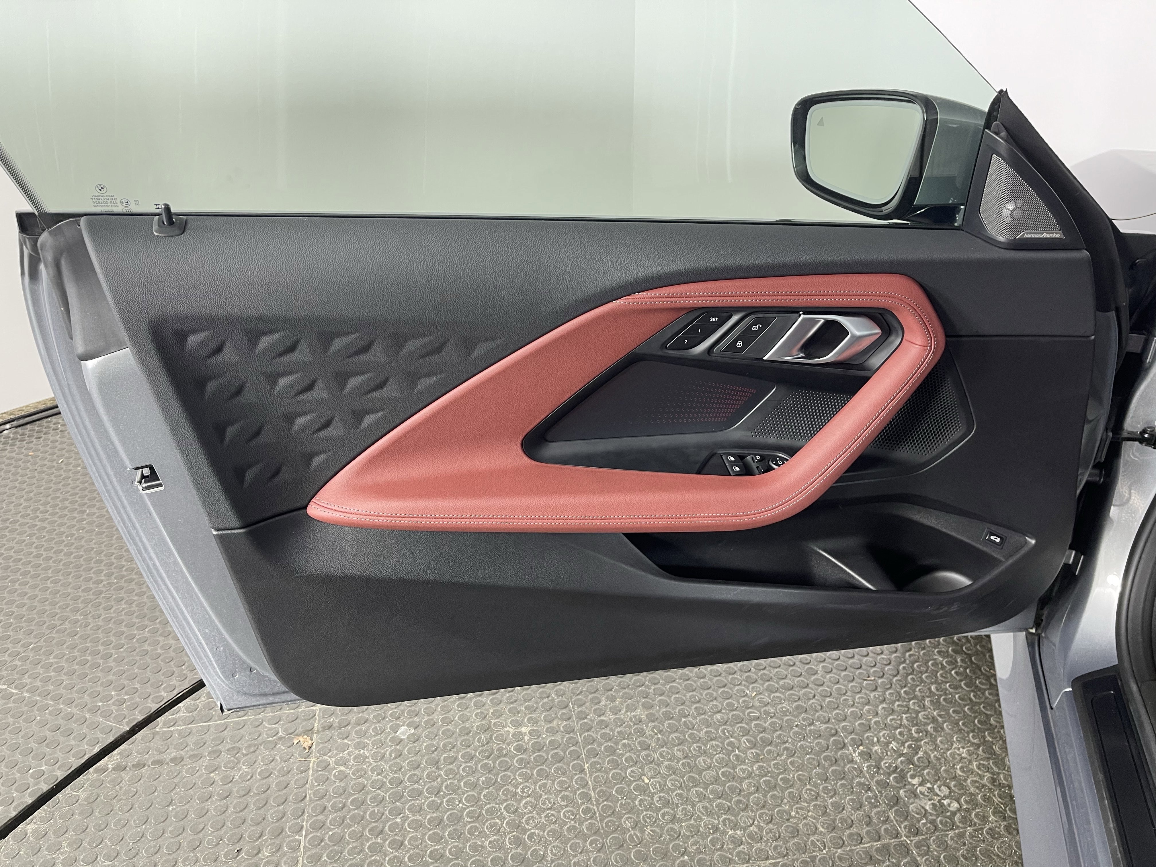 2025 BMW 2 Series 230i - Photo 10