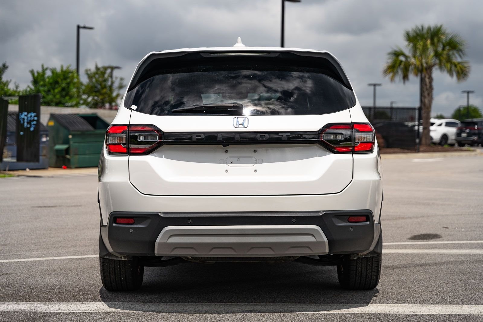 Used 2025  Honda EX-L image 6