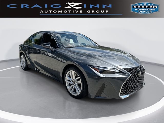 2025 Lexus IS 300