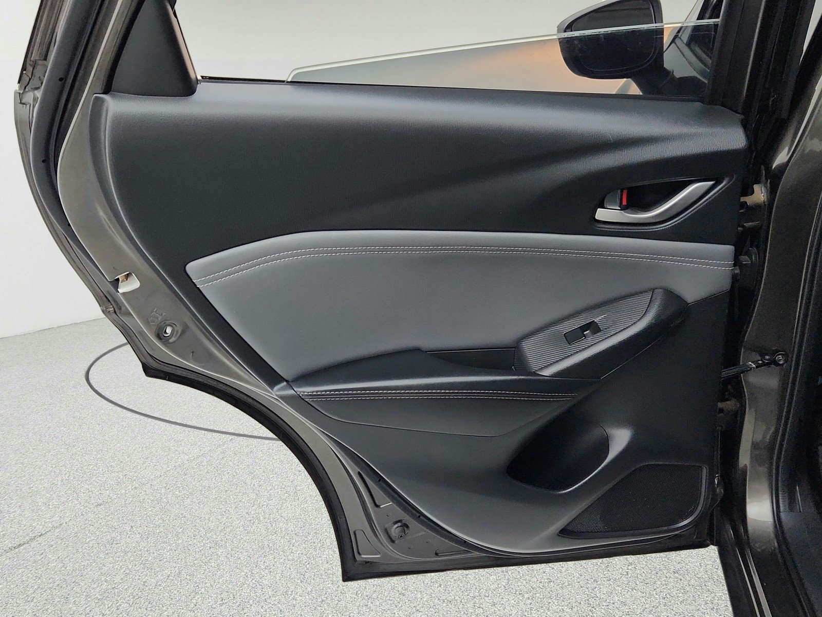 Used 2019 Titanium Flash Mica Mazda Touring image 27