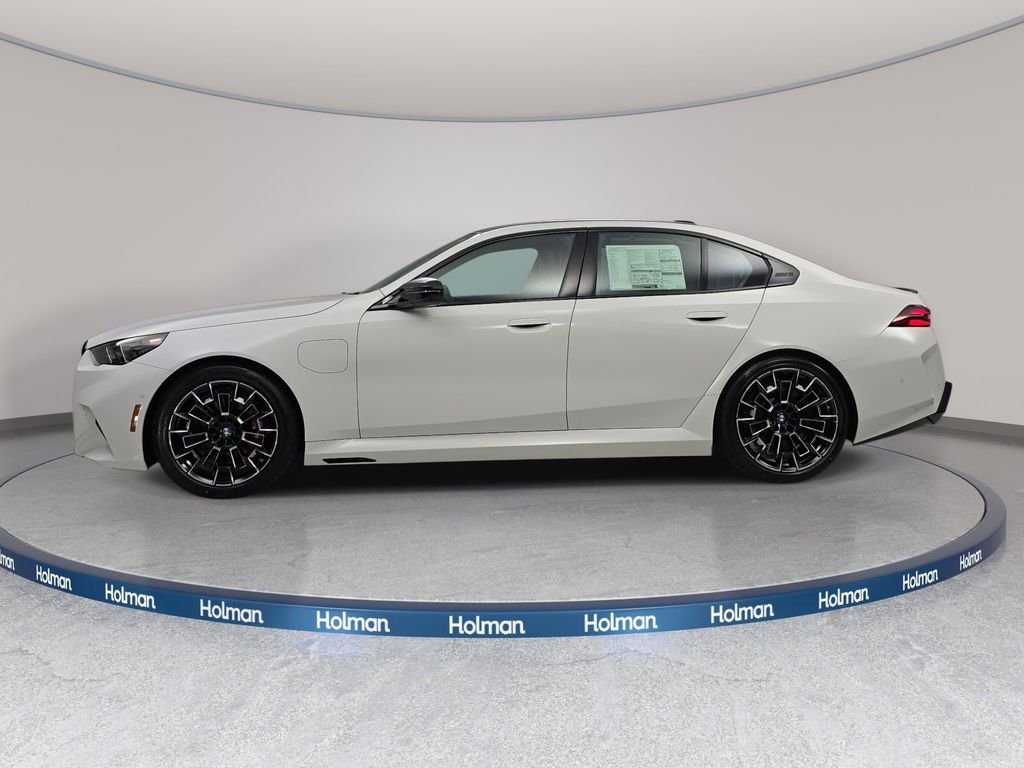 2026 BMW M5 M5 - Photo 8