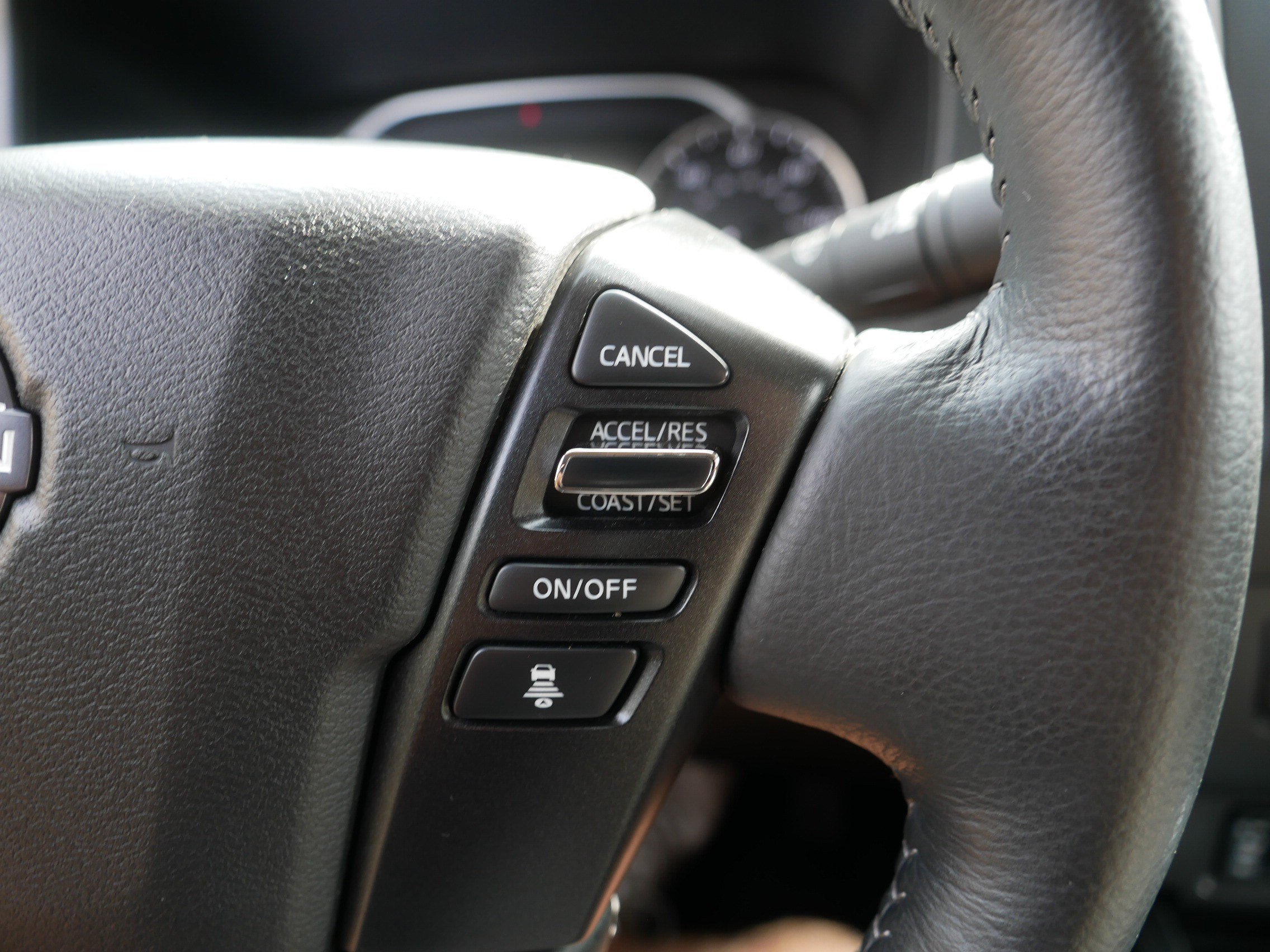 Certified Used 2024 Gun Metallic Nissan SV image 29