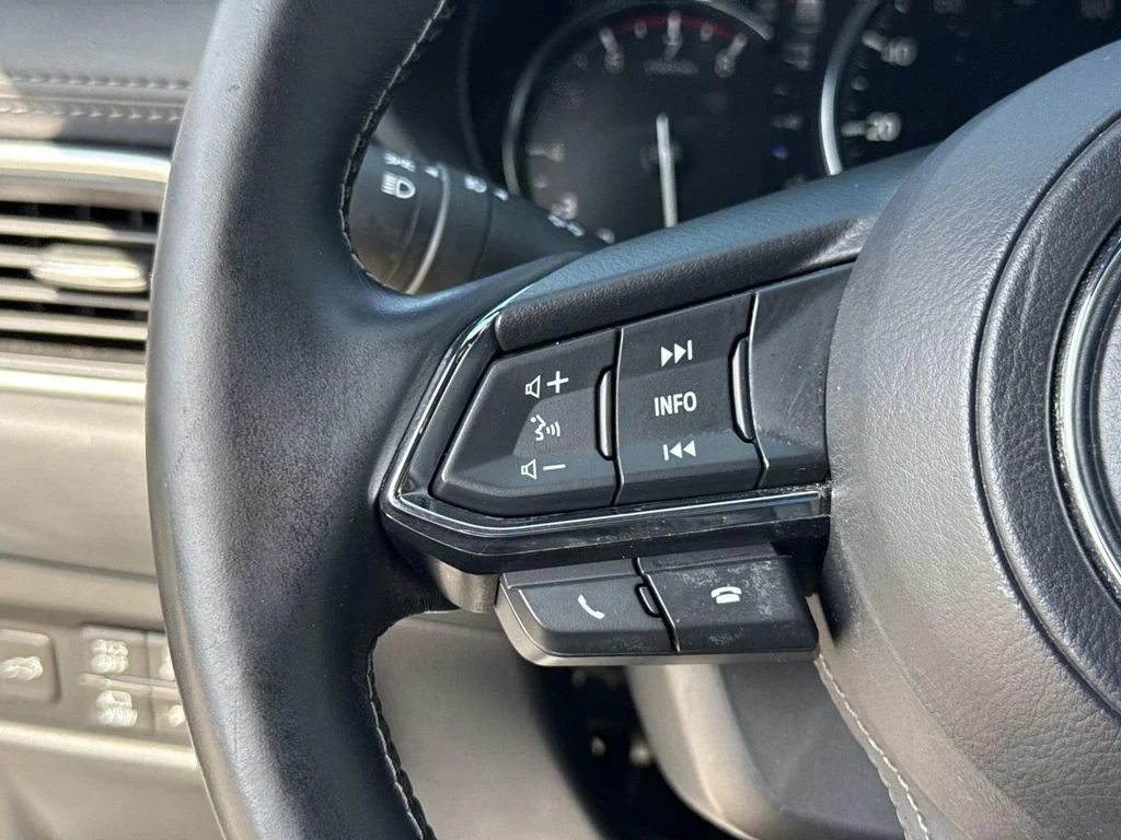 Used 2019 Silver Mazda Signature image 42