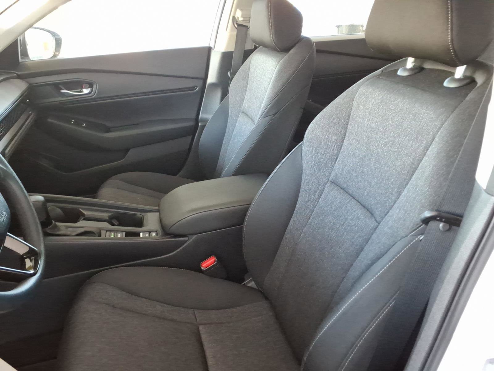 2025 Honda Accord SE - Photo 10