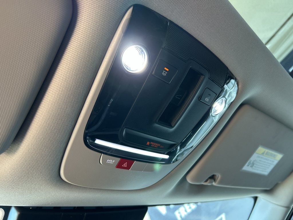 New 2026 Snow White Pearl Kia SX Prestige image 29