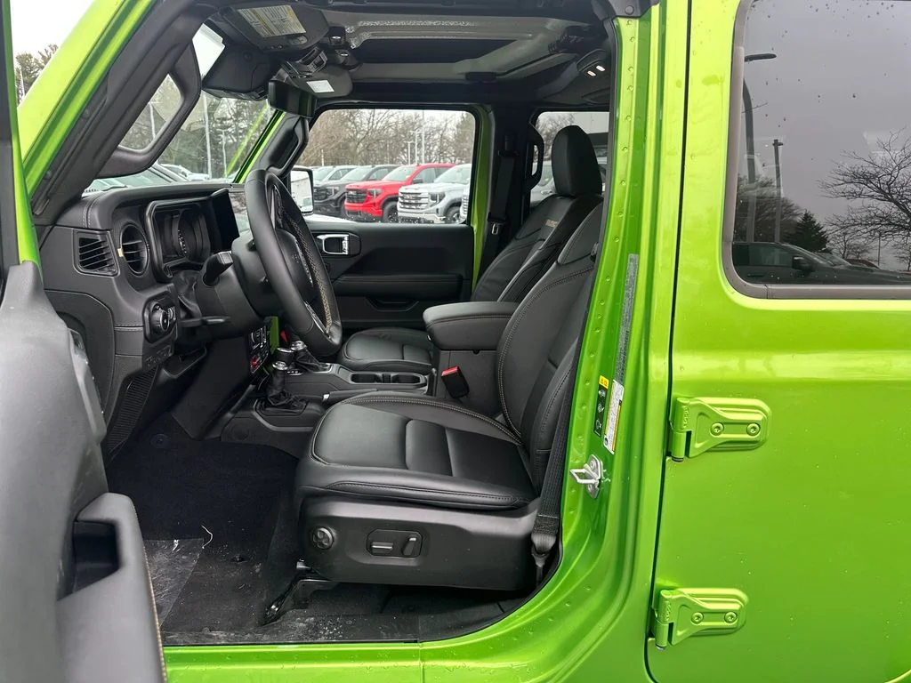 2025 Jeep Wrangler 4-Door Rubicon 392 Final Edition - Photo 11