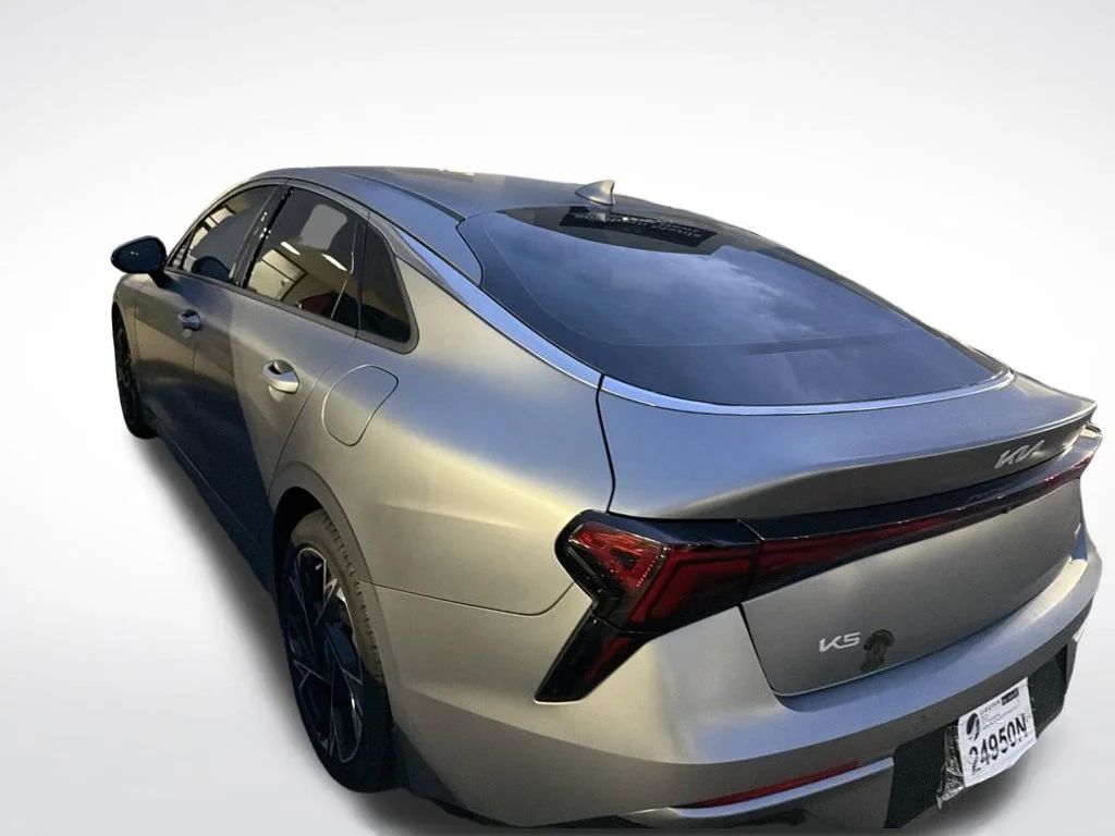 Used 2025 Gray Kia GT-Line image 8