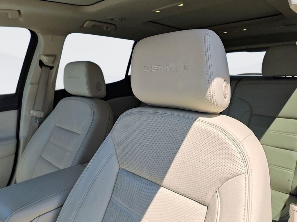 Used 2023 Black GMC Denali image 14