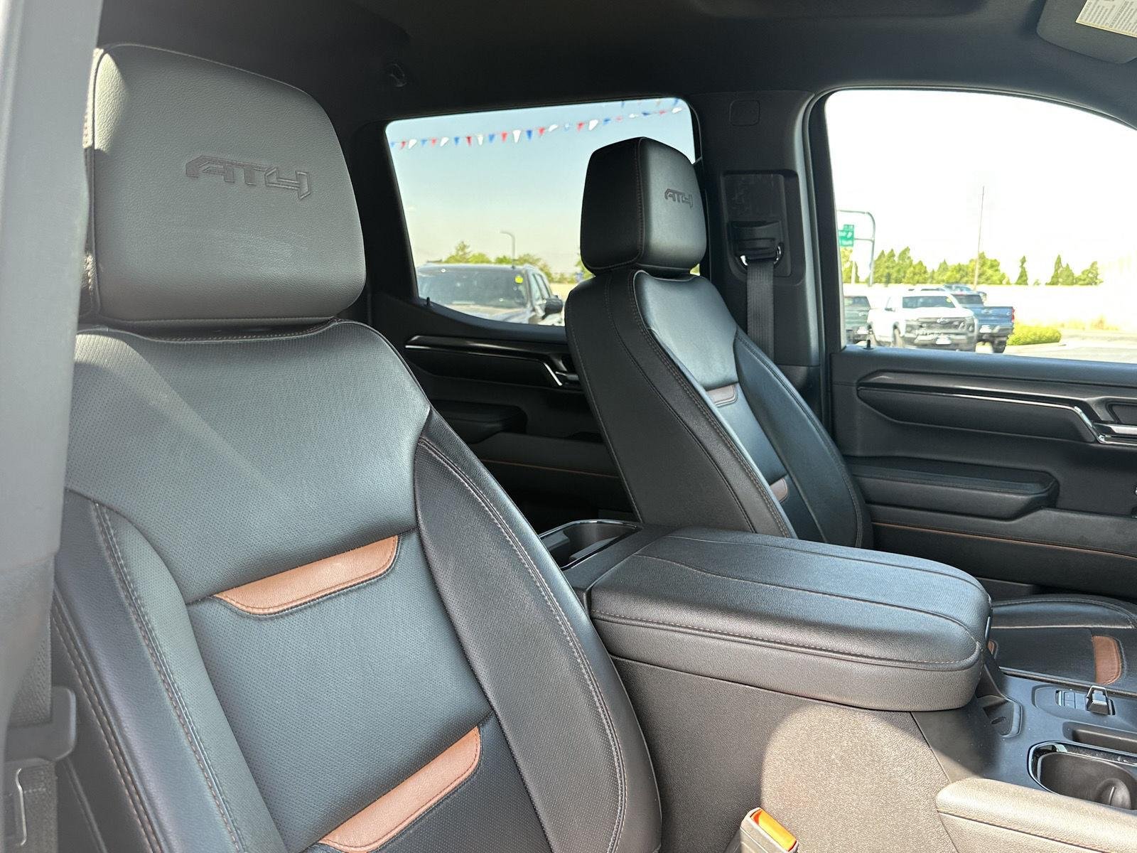 2024 GMC Sierra 1500 AT4 - Photo 40
