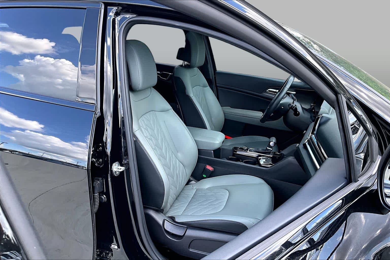 Used 2023 Ebony Black Kia X-Line image 9