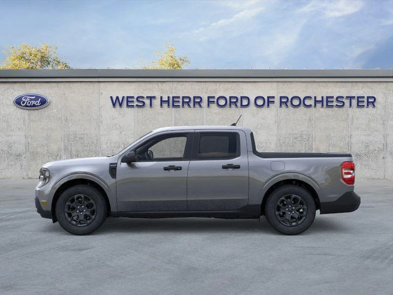New 2026 Carbonized Gray Metallic Ford XLT image 3