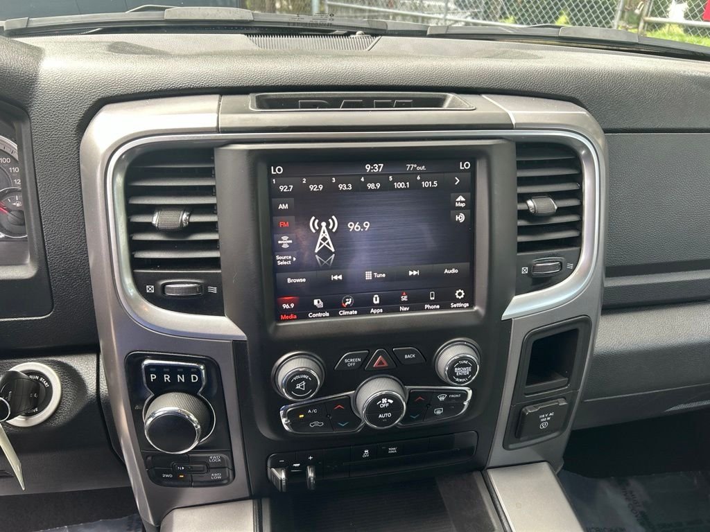 2023 RAM Ram 1500 Classic SLT - Photo 19