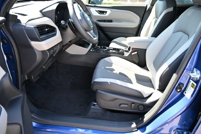 New 2026 Daybreak Blue Pearl Subaru Limited image 19