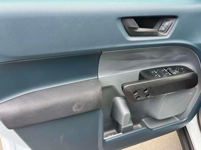 New 2026 Oxford White Ford XL image 17