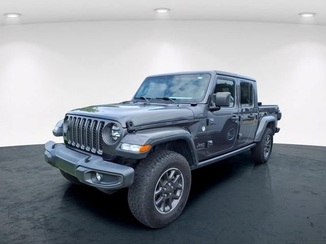 Used 2021 Gray Jeep Sport image 2