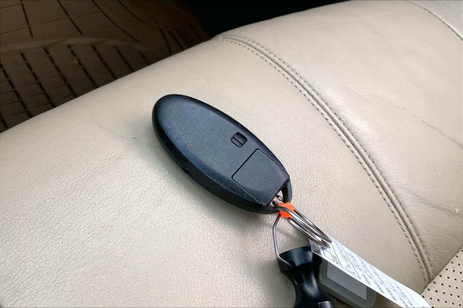 Used 2012 Tinted Bronze Metallic Nissan SL image 14