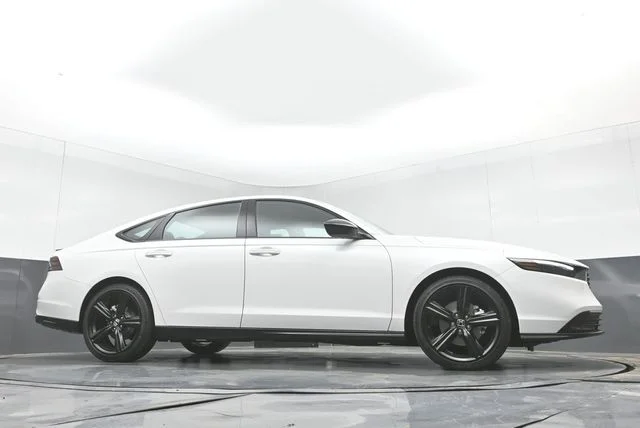 New 2026 Platinum White Pearl Honda Sport-L image 49