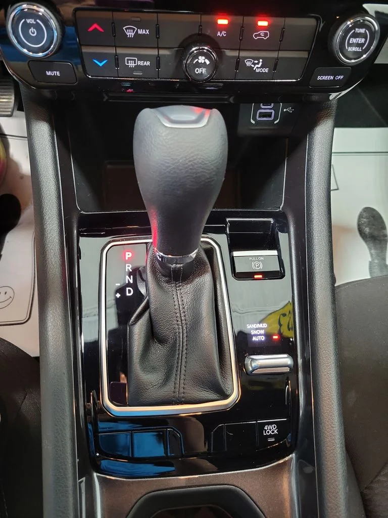 Used 2023 White Jeep Sport image 35