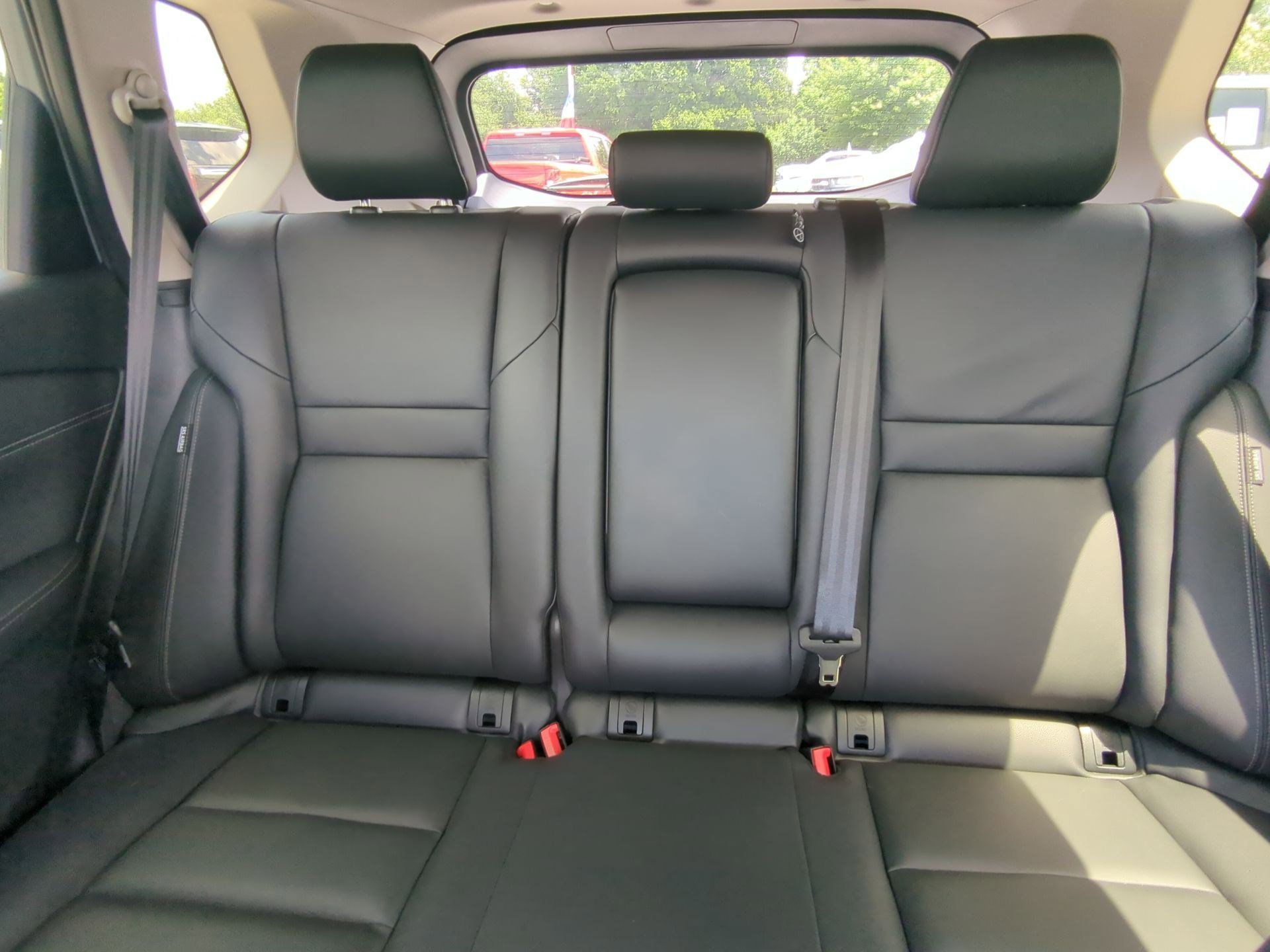 Used 2025 Boulder Gray Pearl Nissan SL image 21