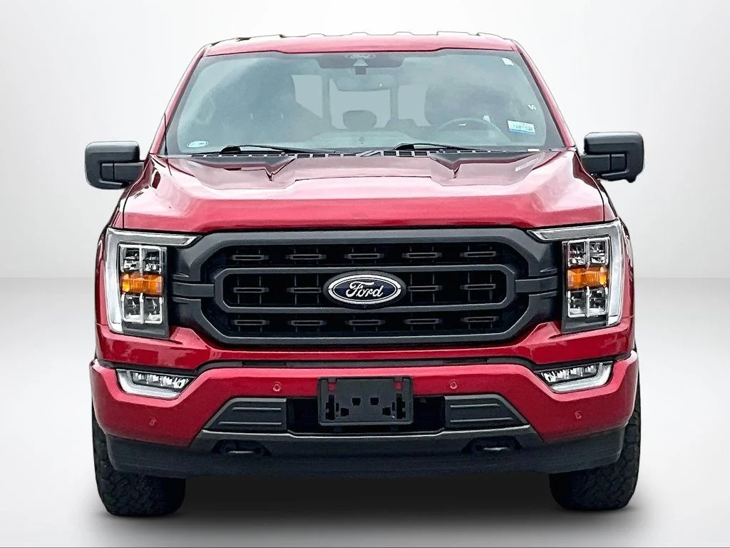 Used 2021 Red Ford Lariat image 4