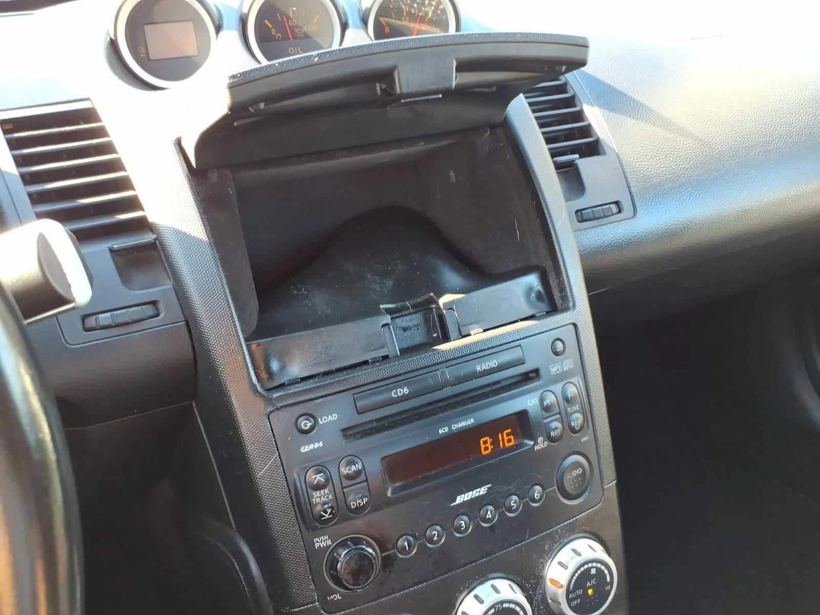 Used 2007 San Marino Blue Pearl Nissan Touring image 17