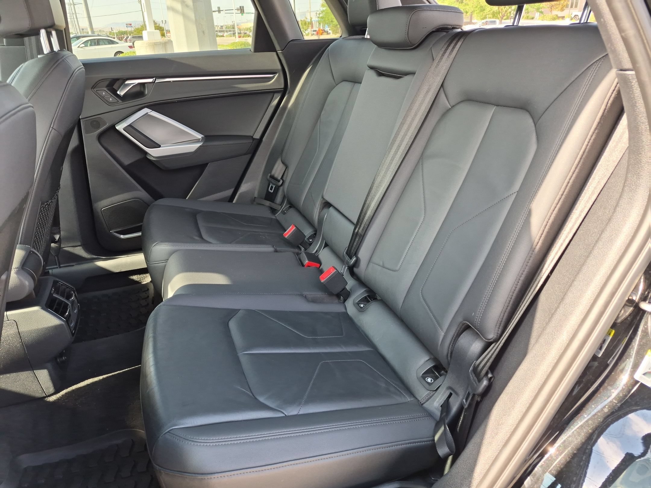 Used 2020 Black Metallic Audi S line Prestige image 28