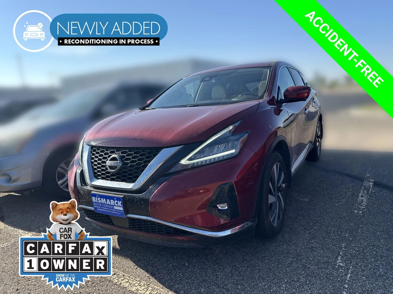Used 2024 Red Nissan SL image 1