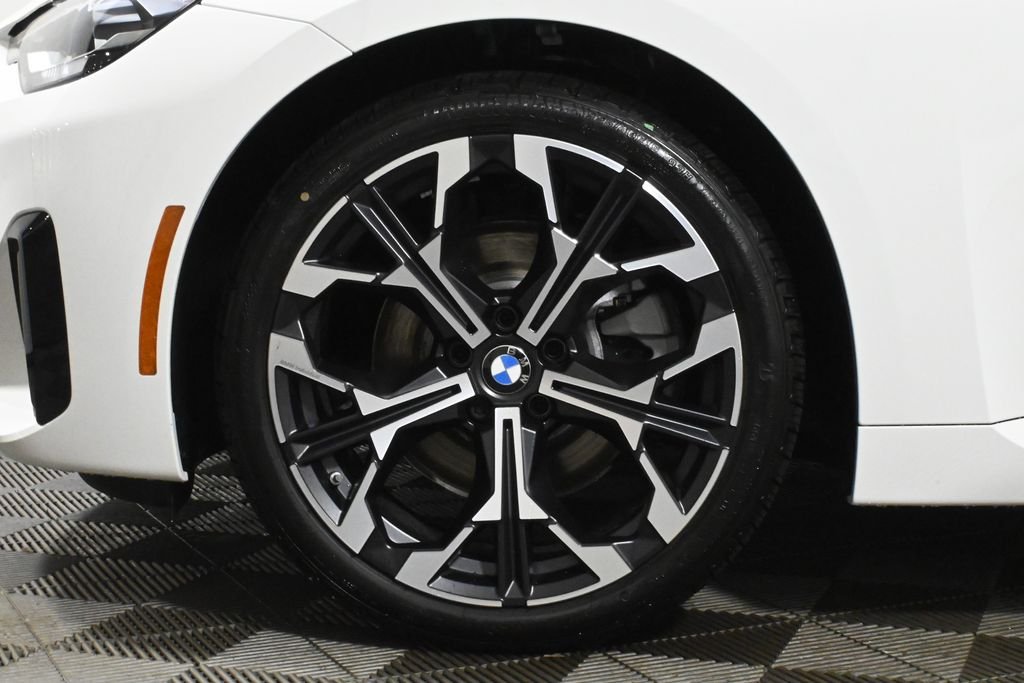 2025 BMW 2 Series 230i - Photo 12