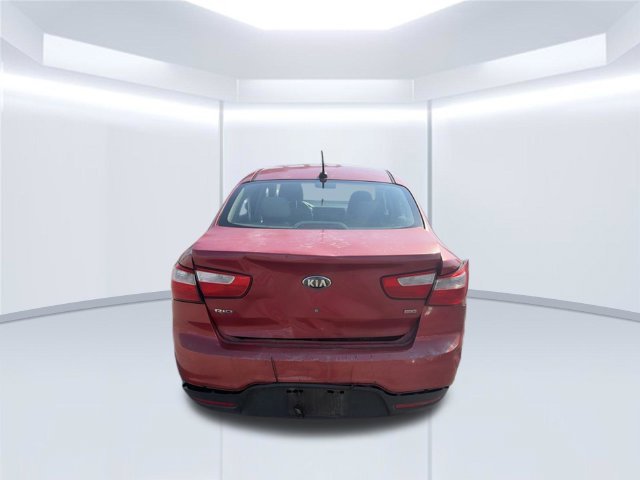 Used 2015 Red Kia LX image 7