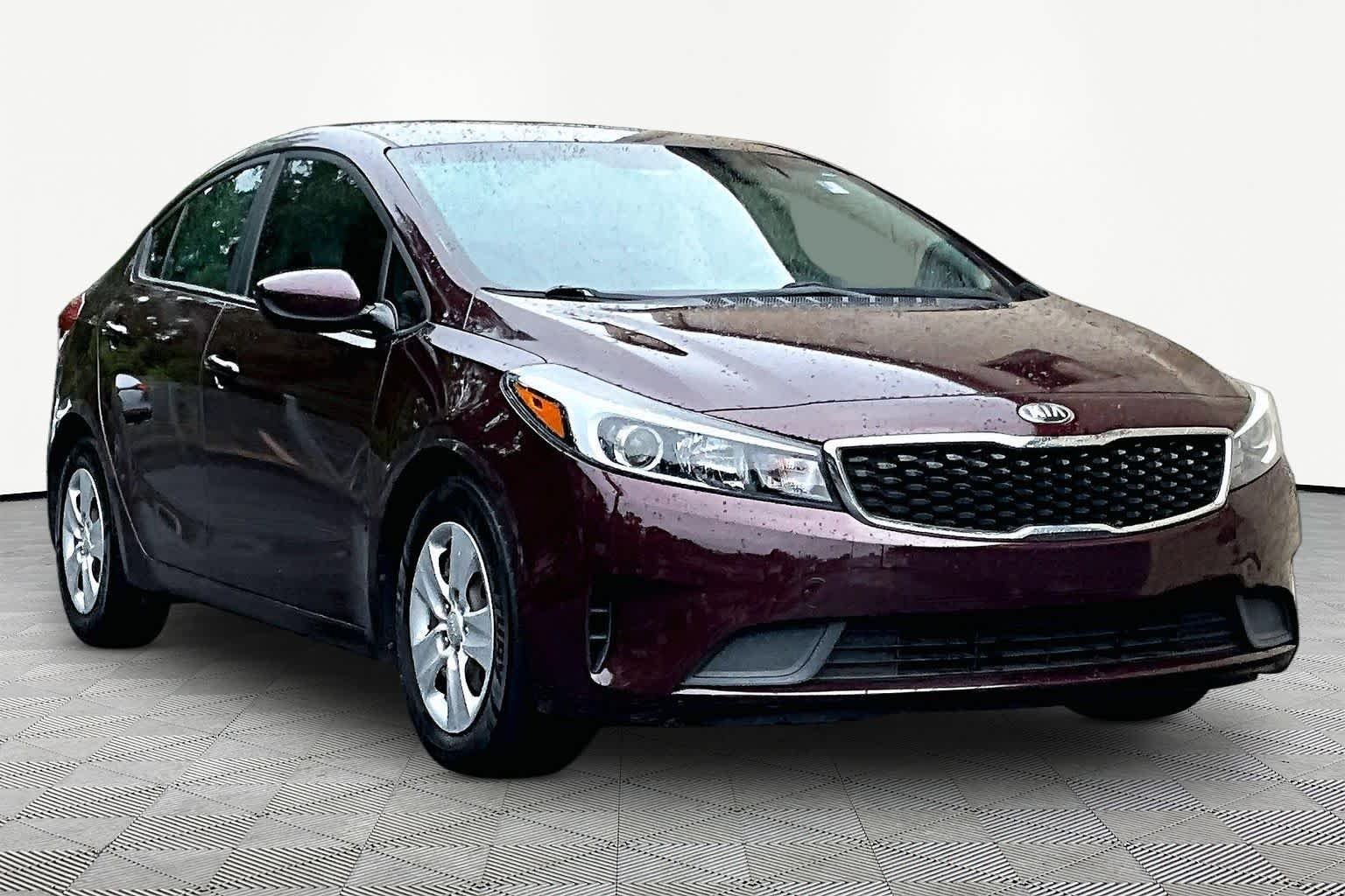 Used 2018 Garnet Red Kia LX image 2