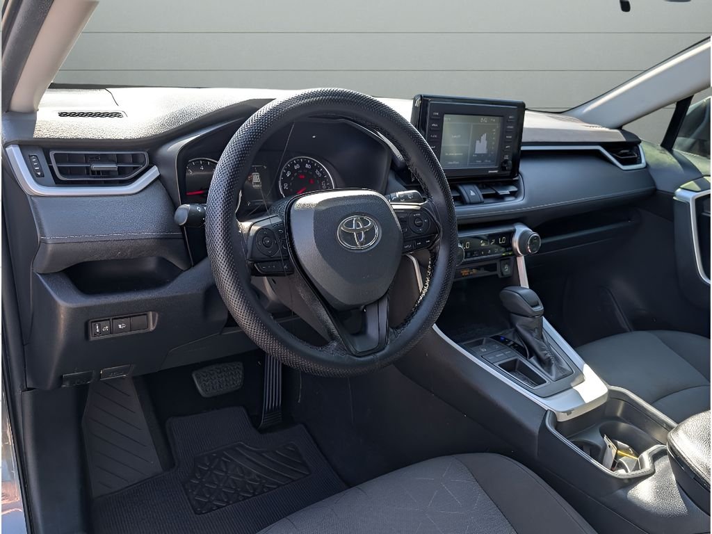 Used 2020 Magnetic Gray Metallic Toyota XLE image 16